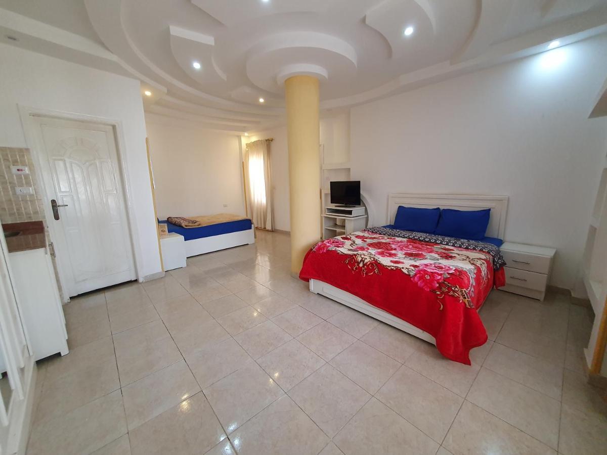 Spring Hotel Luxor Luaran gambar