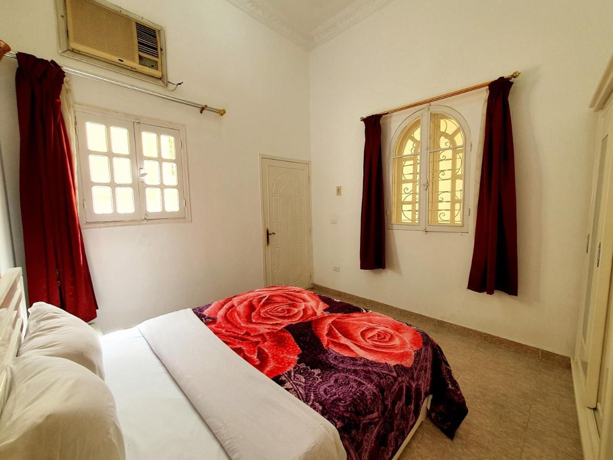 Spring Hotel Luxor Luaran gambar