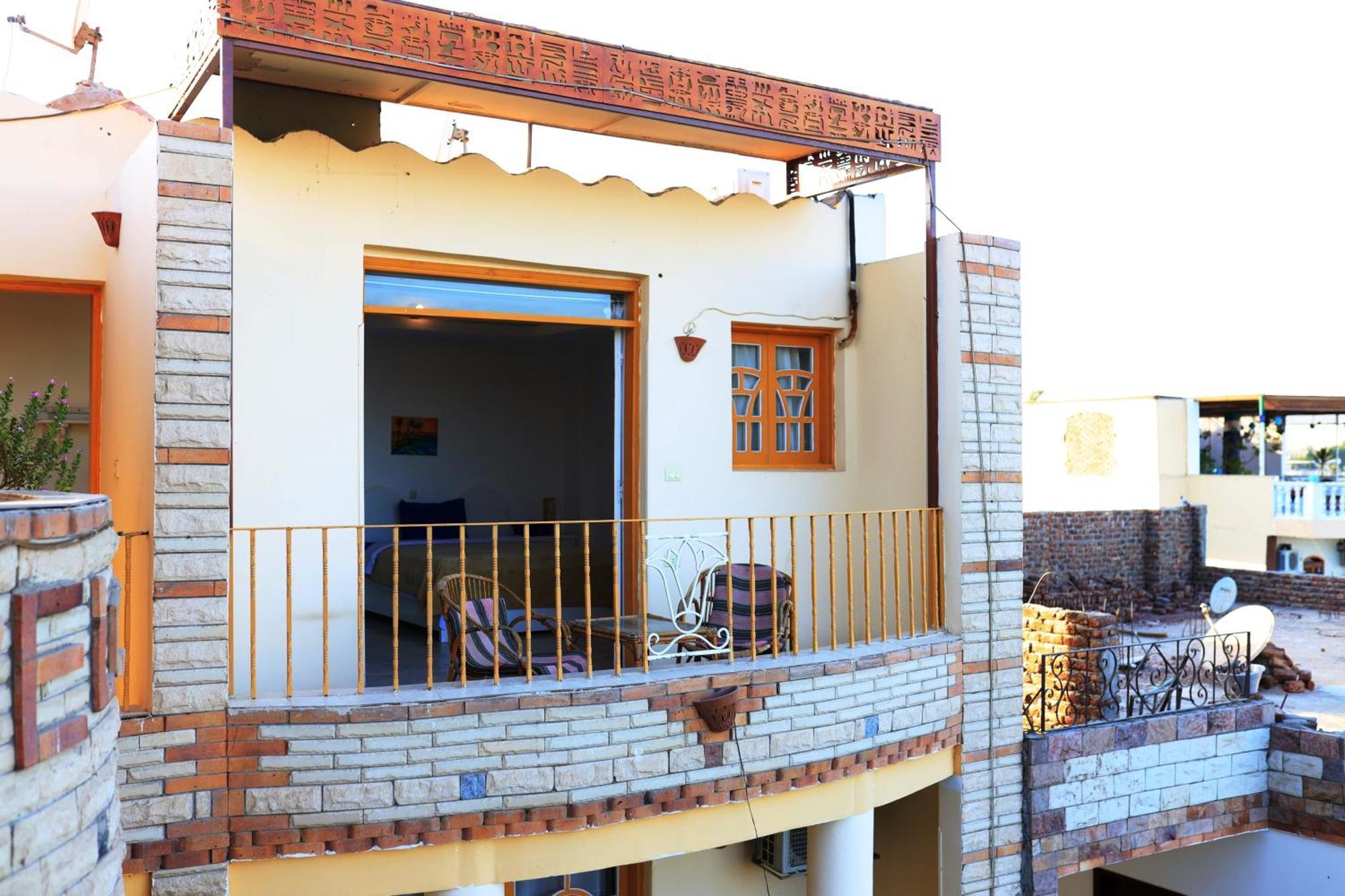 Spring Hotel Luxor Luaran gambar