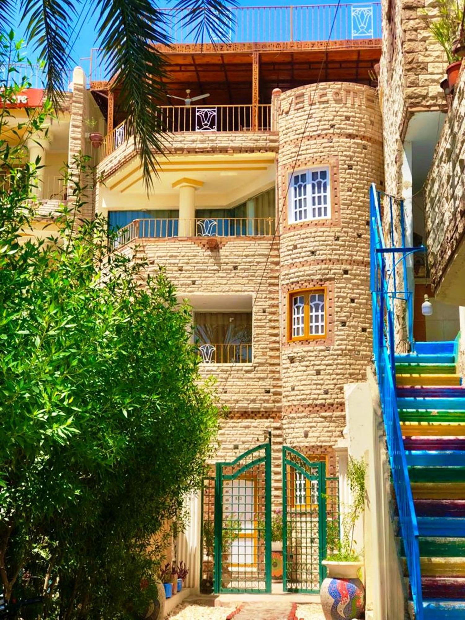 Spring Hotel Luxor Luaran gambar